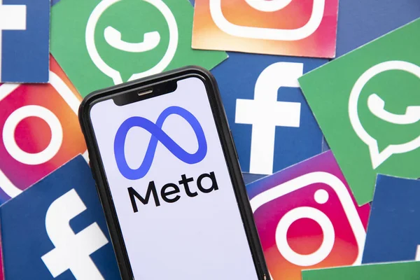 Meta запускает для пользователей Facebook и Instagram в Европейской экономической зоне и Швейцарии платную возможность просмотра этих социальных сетей без рекламы.