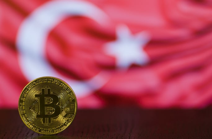 Турция готовит новое законодательство по криптоактивам, чтобы убедить Международную группу по противодействию отмыванию грязных денег (FATF), исключить ее из «серого списка» стран.