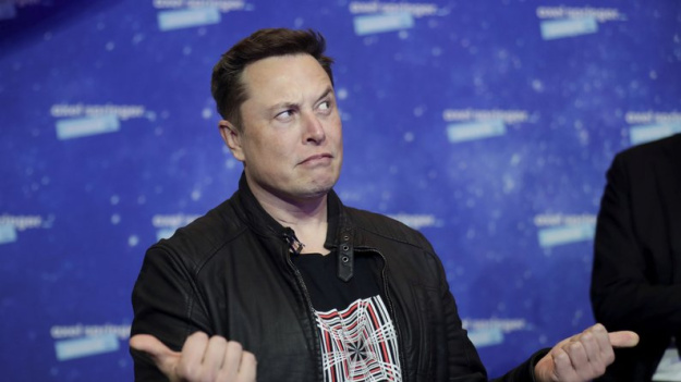Засновник Tesla і SpaceX Ілон Маск регулярно потрапляє у скандали через свої недоречні висловлювання, у тому числі щодо війни в Україні.