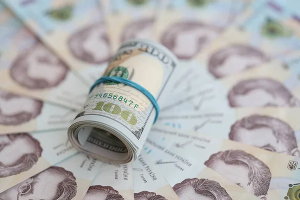 Национальный банк Украины установил на 23 ноября 2023 официальный курс гривны на уровне 36,0675 грн/$.