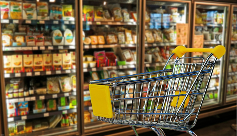 В октябре 2023 года средние потребительские цены на продукты питания выросли против сентября на 1%, прекратив тем самым свое снижение, продолжавшееся с июля текущего года.
