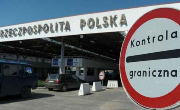 Через ситуацію на польсько-українському кордоні — в Україні фіксують проблеми із постачанням пального.