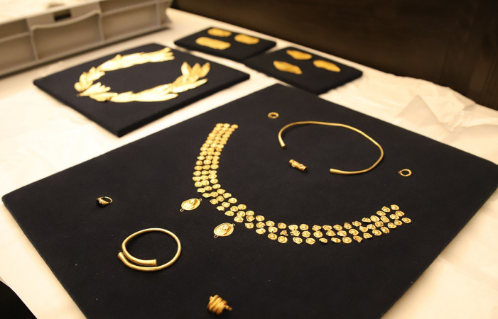 До України вдалося повернути колекцію «Скіфського золота» вартістю $1,5 млн завдяки матеріалам СБУ та БЕБ.