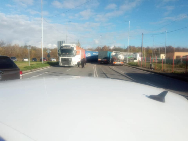 Союз автомобильных перевозчиков Словакии (UNAS) решил начать блокировку пограничного пункта «Вышнее Немецкое — Ужгород» .