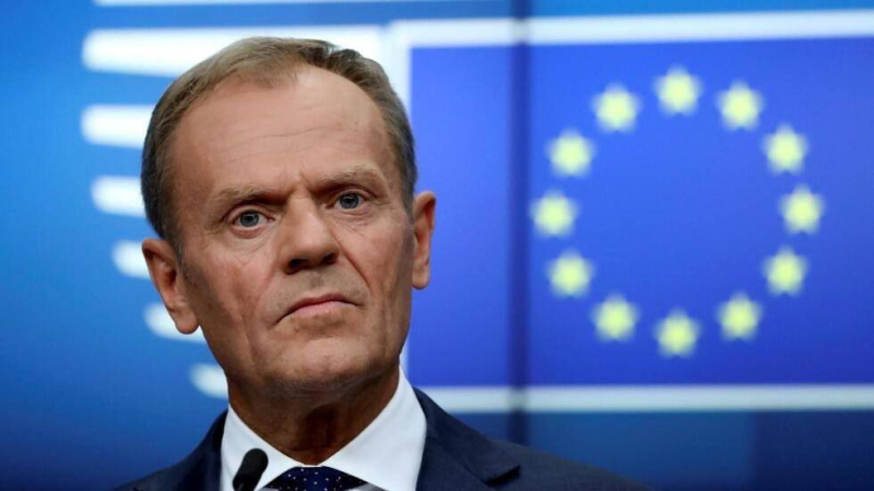Дональда Туска знову обрали прем'єр-міністром Польщі, 11 грудня.