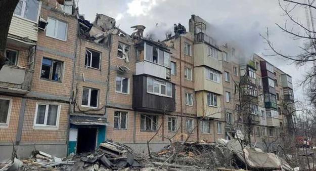 Украинцам, жилье которых пострадало из-за войны, правительство обещает компенсировать убытки.