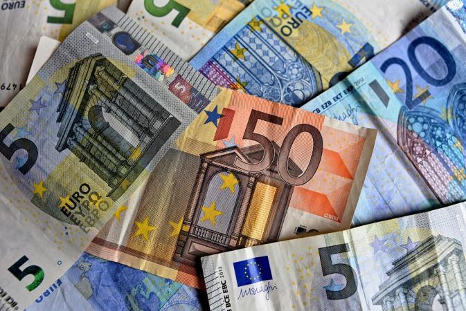 16 января европейская валюта подорожала на 18 копеек.