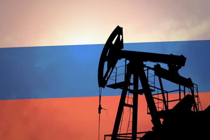 Рекордные скидки на российскую нефть Urals до $40 за баррель привели к падению доходов России на $3 млрд — до $12,6 млрд в декабре 2022 года.