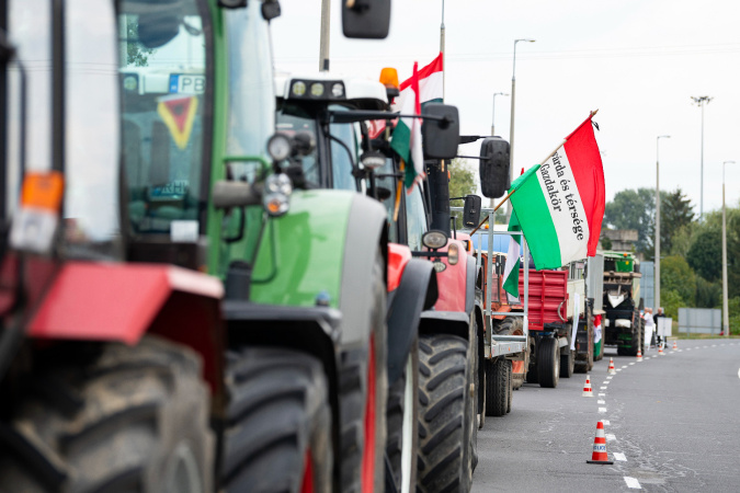 Венгерские фермеры анонсировали акцию на пограничном пункте пропуска «Захонь — Чоп».