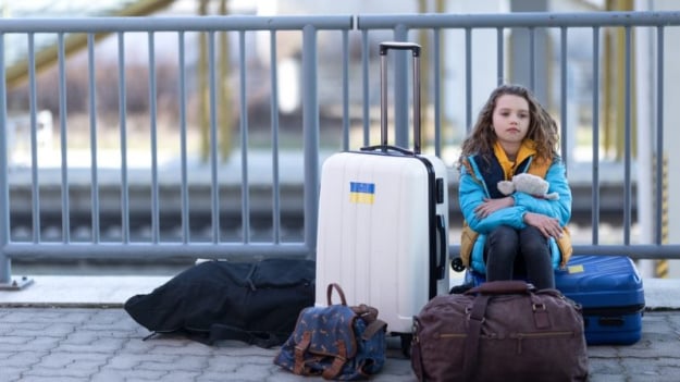 Лише 10% батьків українських дітей-біженців у Румунії можуть задовольнити всі їхні основні потреби.