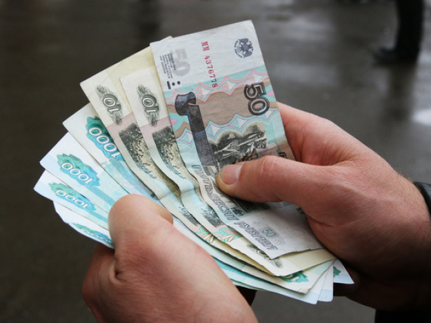 Міністерство фінансів рф запропонувало звільнити учасників війни в Україні від сплати відсотків за кредитами — в уряді законопроєкт схвалили.