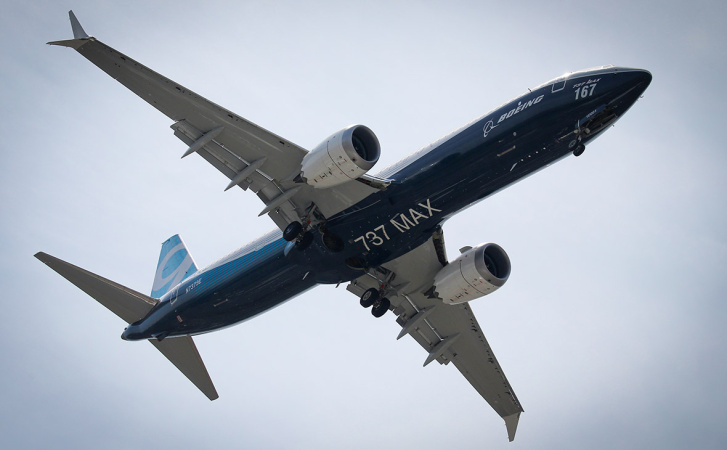 Падение акций американского авиаконцерна Boeing превысило 23% с начала года после того, как Министерство юстиции возбудило уголовное расследование по несчастному случаю с самолетом 737 MAX 9 компании Alaska Airlines.