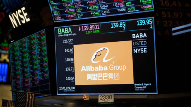 Китайський гігант електронної комерції Alibaba Group Holding Ltd продав акції потокової платформи Bilibili Inc на $360 млн зі знижкою з метою пошуку додаткового капіталу для інвестицій у штучний інтелект, пише Bloomberg.► Підписуйтесь на телеграм-канал «Мінфіну»: головні фінансові новиниAlibaba оцінила продаж 30,85 млн акцій Bilibili $11,60 за штуку, тобто приблизно 5,5% дисконту до ціни закриття в середу.
