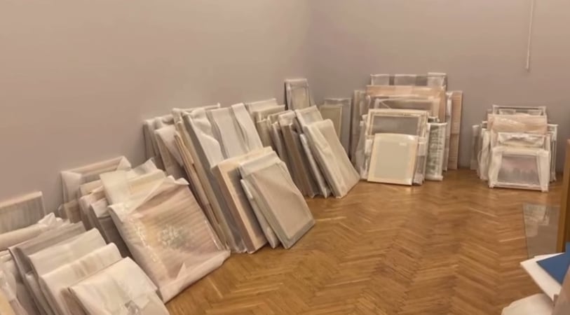 Національне агентство з розшуку та менеджменті активів (АРМА) готує до реалізації 264 картини, що належали колишньому нардепу Віктору Медведчуку.