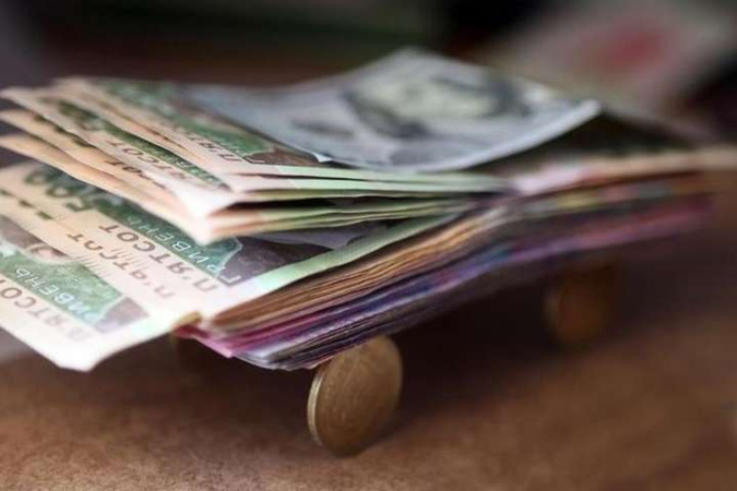 Громадяни та ФОПи наростили депозити у березні. Сума збільшилась на 20 млрд