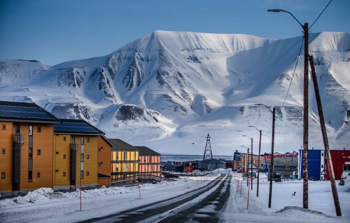 Норвегія заблокувала продаж останнього приватного майна на архіпелазі Шпіцберген на тлі збільшення активності росії та Китаю в Північному Льодовитому океані.