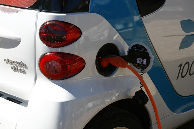 Европейская комиссия объявила о введении компенсационных пошлин на импорт электромобилей из Китая.