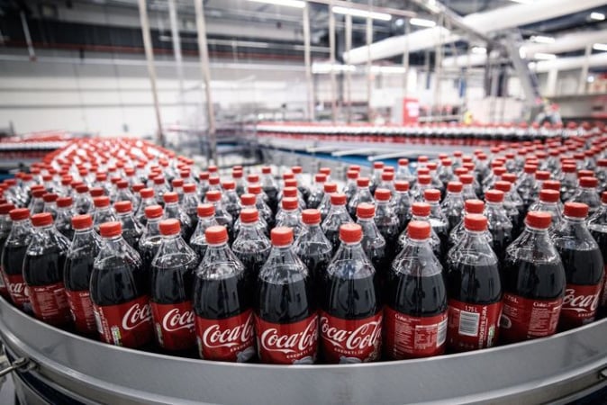 Скоригований прибуток на акцію компанії Coca-Cola склав $0,84, що на $0,04 вище за середній прогноз аналітиків у $0,80.