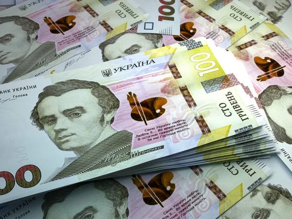 Національний банк України встановив на 25 липня 2024 року офіційний курс гривні на рівні 41,2174 грн/$.