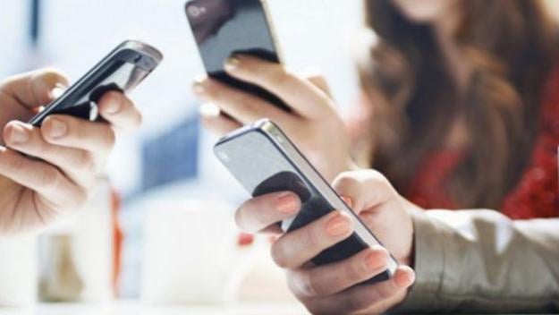 Украинские мобильные операторы «Киевстар», Vodafone и lifecell сделали совместное заявление по требованию Национального центра оперативно-технического управления сетями телекоммуникаций по обеспечению 10 часов работы сети во время блекаутов.