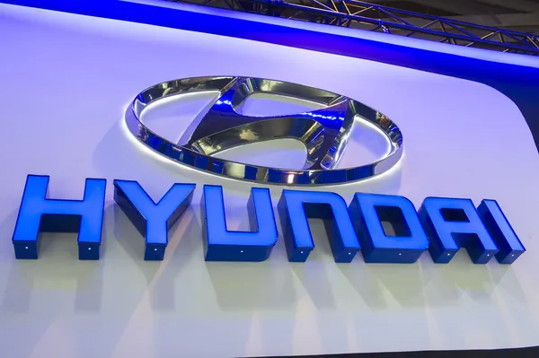 Южнокорейская Hyundai намерена привлечь до $3,3 млрд в ходе первичного размещения акций своего подразделения в Индии, пишут Reuters и Bloomberg со ссылкой на источники, знакомые с ситуацией.