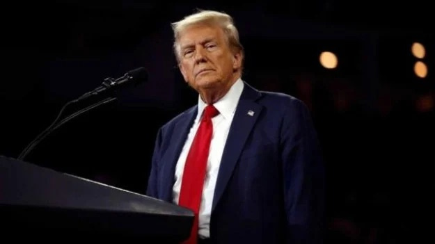 Президент США Дональд Трамп оголосив, що до стратегічного резерву цифрових активів будуть включені криптовалюти XRP (XRP), Solana (SOL) і Cardano (ADA).