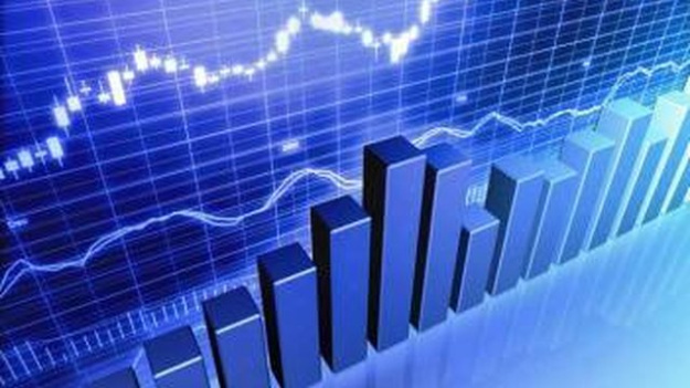 Украинские акции на Варшавской фондовой бирже (WSE), обрушившиеся в понедельник на 15,3% после конфликта между президентами Украины и США, во вторник продолжают терять стоимость на фоне приостановки военной помощи.