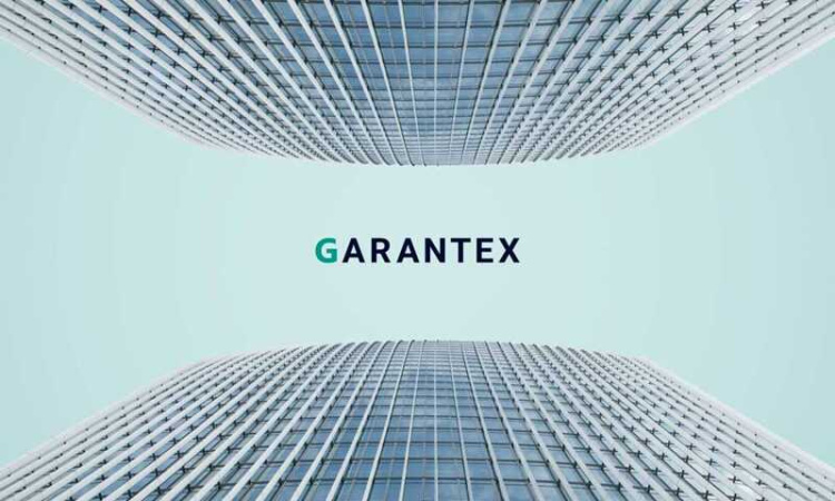 Эмитент стейблкоинов Tether заморозил кошельки с USDT на российской криптовалютной бирже Garantex на 2,5 млрд рублей ($28 млн).