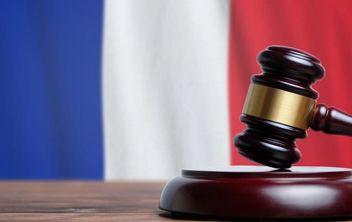 Суд Парижа признал и предоставил разрешение на принудительное исполнение (exequatur) решения Гаагского арбитража о возмещении ущерба, нанесенного незаконной экспроприацией активов Группы Нафтогаз в Крыму в объеме $5 млрд.