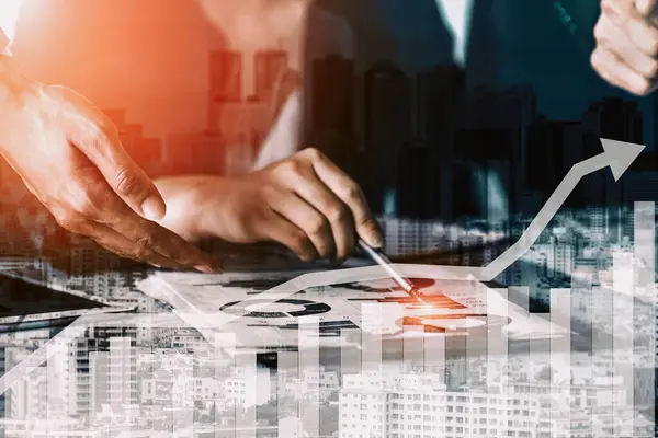 В Перечень налогоплательщиков с высоким уровнем добровольного соблюдения налогового законодательства на 1 апреля включено 8199 компаний, тогда как на 1 декабря 2024 года в нем было 8255 предприятий.