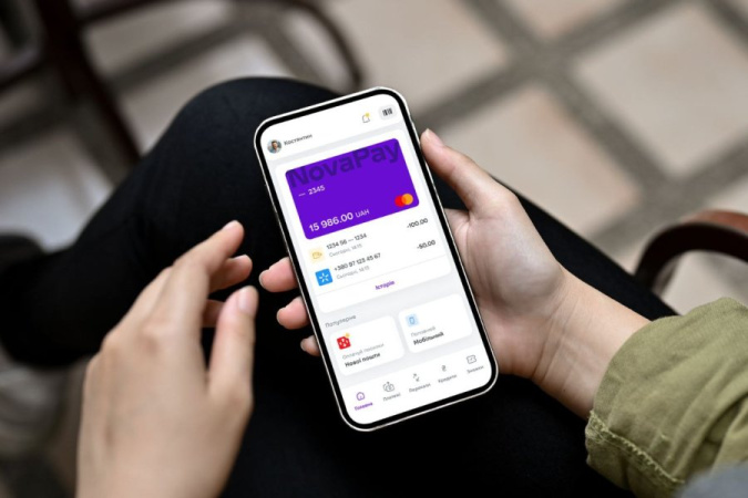 Компания NovaPay установила более 7,5 тысяч собственных POS-терминалов в отделениях Новой почты, обеспечивая 75% платежей картами через свои устройства.