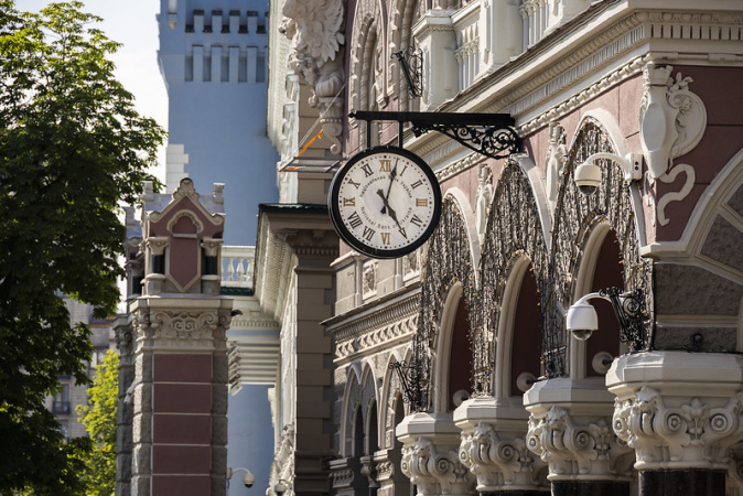 Национальный банк в течение недели, со 2 по 6 июня, на межбанковском валютном рынке не покупал валюту и продал $638,80 млн против $653,20 млн на прошлой неделе.