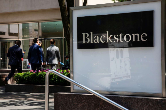 Американський Blackstone Inc.
