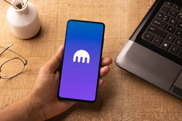 Американская криптовалютная биржа Kraken объявила о получении лицензии MiCA от Центрального банка в Ирландии.