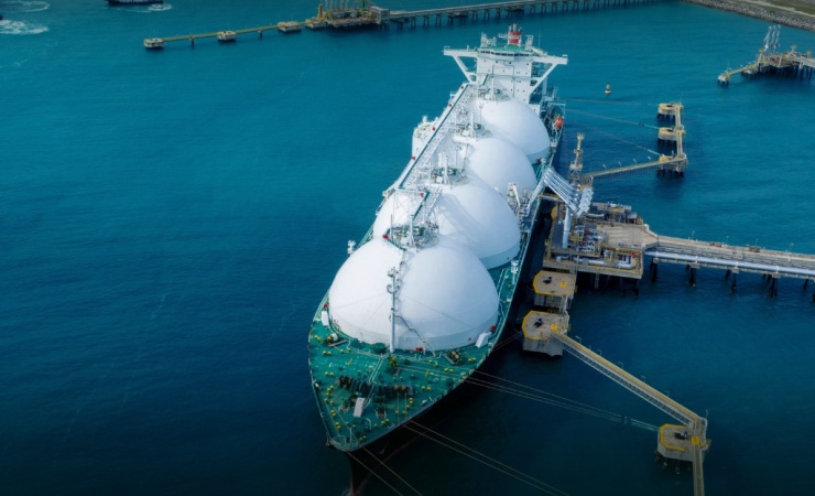 Группа Нафтогаз и польская компания Orlen заключили новое соглашение, которое обеспечит поставки дополнительных 140 миллионов кубометров сжиженного природного газа (LNG) из США в Украину.