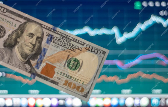 У першому півріччі 2025 року гривня залишалась відносно стабільною, а офіційний курс долара США на кінець червня становив 41,64 грн.