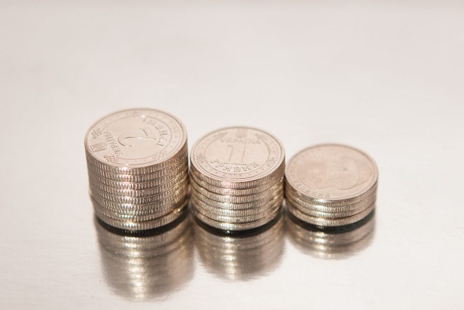 Після ухвалення змін до бюджету цього року, плановий дефіцит державного бюджету України на 2026 рік, за попередніми оцінками, становитиме близько $42 млрд.