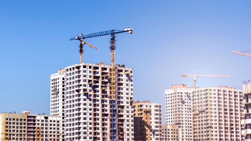 Несмотря на сложную экономическую ситуацию, в большинстве областных центров Украины стоимость жилья на первичном рынке растет.