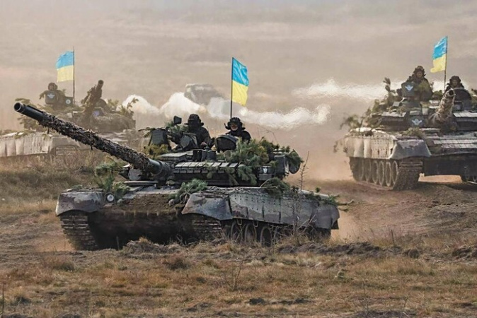 Завершение войны — это не один бит информации (тотальная победа или тотальное поражение), а развернутый спектр вариантов, где между двумя крайними маловероятными лежит ряд промежуточных, среди которых есть достаточно вероятные, — и нужно понимать их преимущества, недостатки и пределы приемлемости.