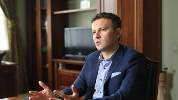 Національний банк України оцінює загальну потребу країни у зовнішньому фінансуванні на 2026−2027 роки у $65 мільярдів, з яких наразі підтвердженими джерелами покрито лише близько третини.