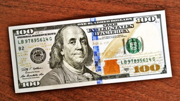 Курс доллара США пошел вверх во время межбанковских торгов во вторник, 2 сентября.