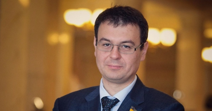 На переходный период регулятором рынка виртуальных активов в Украине целесообразнее определить Национальный банк, а не Национальную комиссию по ценным бумагам и фондовому рынку (НКЦБФР).