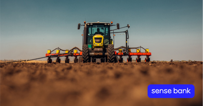 Как сообщил Sense Bank на своем официальном сайте, отныне финучреждение предлагает юридическим лицам-фермерам беззалоговый кредит для финансирования посевной и уборочной кампании.