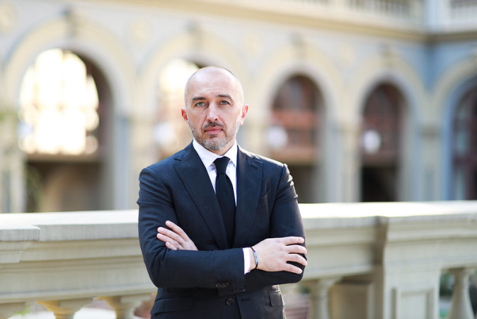 Национальный банк не ожидает негативных последствий для экономики и рынка труда от решения правительства позволить мужчинам от 18 до 22 лет выезжать за границу.