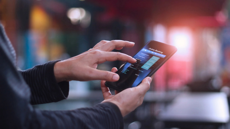 В Україні запрацювали A2A-платежі (account-to-account) — інструмент, який суттєво може змінити підхід до безготівкових розрахунків у рітейлі.