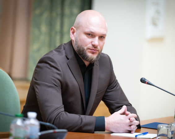 Недавно созданное Бюро экономической безопасности Украины нуждается в большем количестве ресурсов для эффективной борьбы с теневой экономикой, объем которой достигает миллиардов долларов.