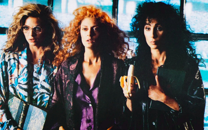 После долгожданного решения Федеральной резервной системы США по процентной ставке, американский фондовый рынок в пятницу, 19 сентября, ждет еще одно знаковое событие — «Тройной ведьмин день».