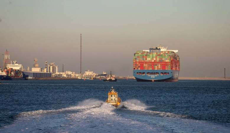 Світ переживає тектонічний зсув у геополітиці та економіці.