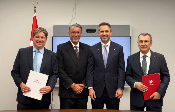 Турция сделала важный шаг для укрепления своей энергетической безопасности, заключив долгосрочное соглашение по поставкам сжиженного природного газа (СПГ) из Соединенных Штатов.