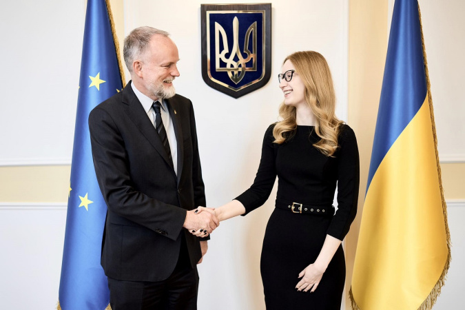 Швеція стала першою країною-членом Європейського Союзу, яка здійснила додатковий фінансовий внесок у програму підтримки України Ukraine Facility.